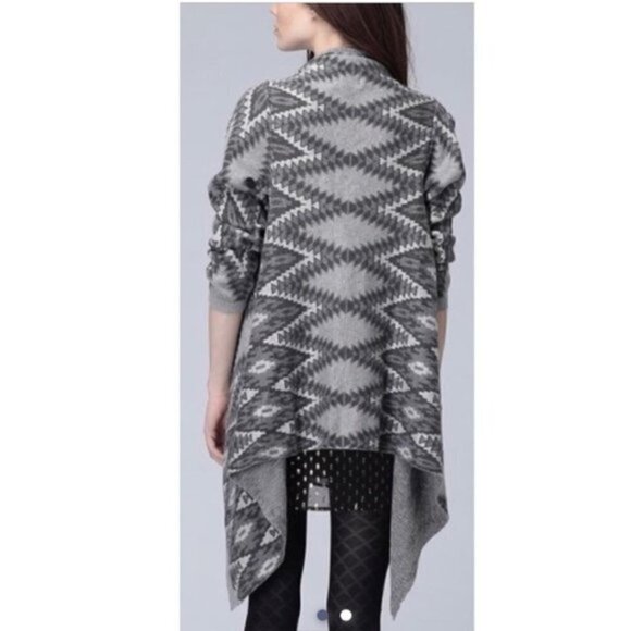 Heartloom Drape Front Open Cardigan in Geometric Print - Picture 2 of 10